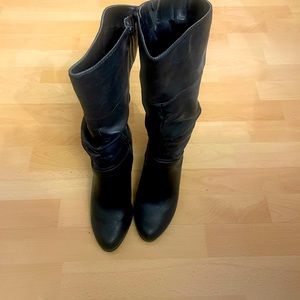Womens kohls Croft & Barrow black side zip boots 8